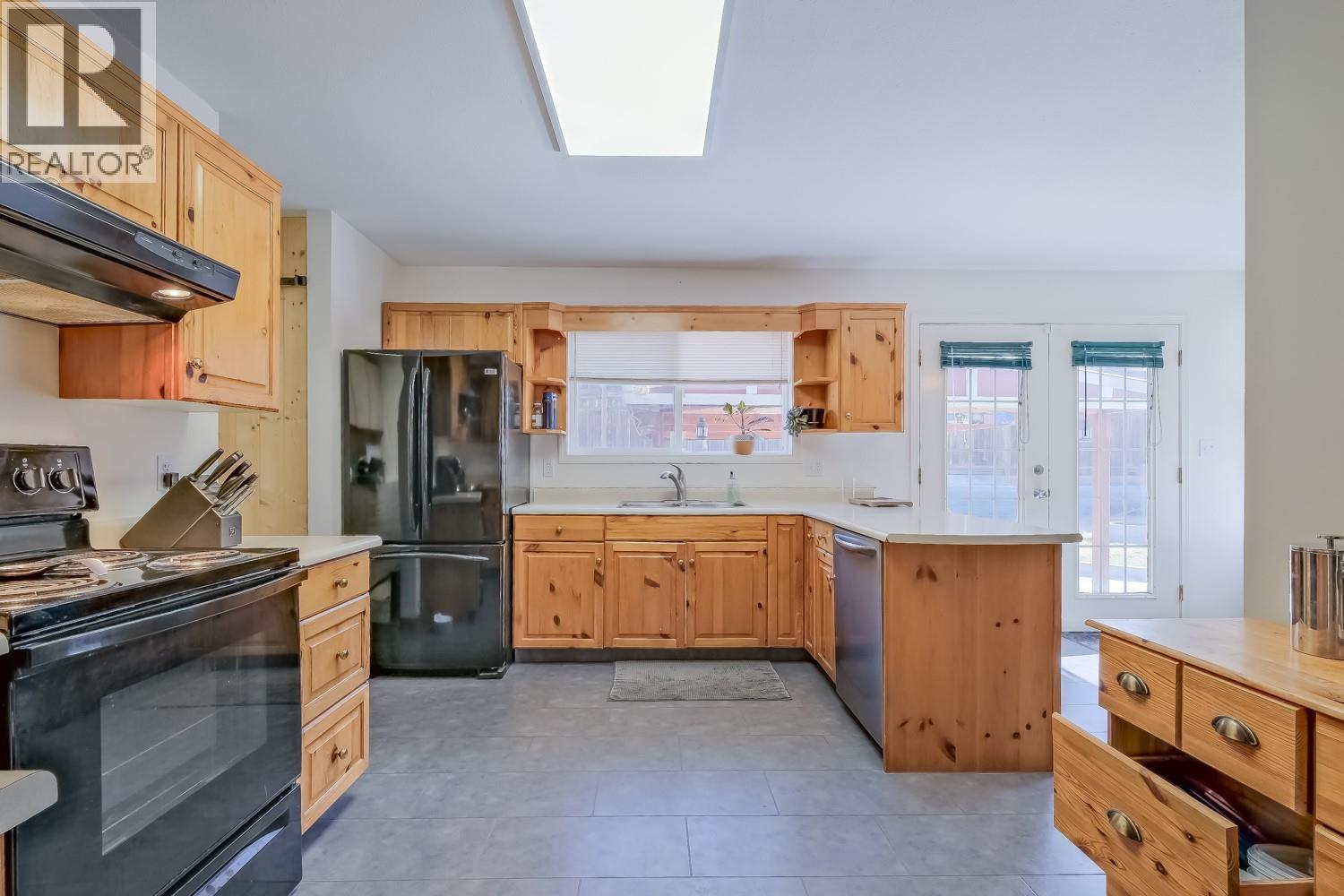  3157 VASEUX LAKE Crescent, Okanagan Falls