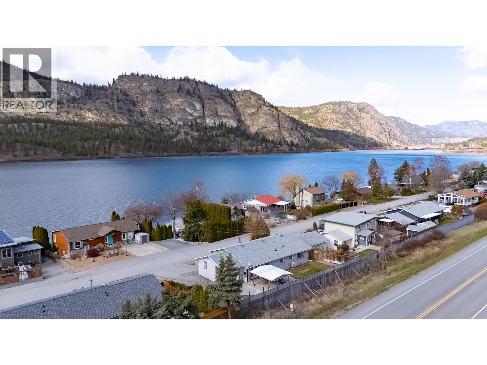  3157 VASEUX LAKE Crescent, Okanagan Falls