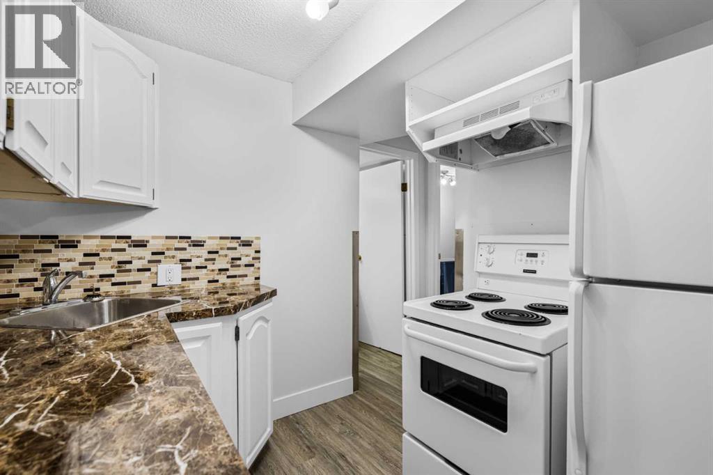 Single Family House Bungalow for Sale in  Hunterston Place NW Huntington Hills Calgary 