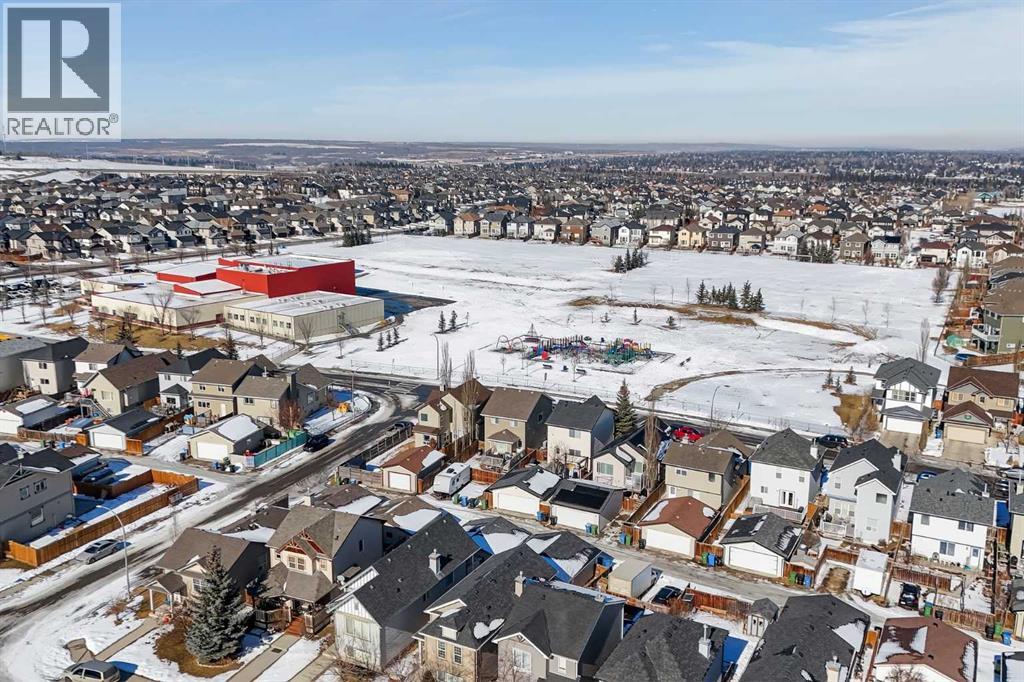 Single Family House for Sale in  Evermeadow Road SW Evergreen Calgary 