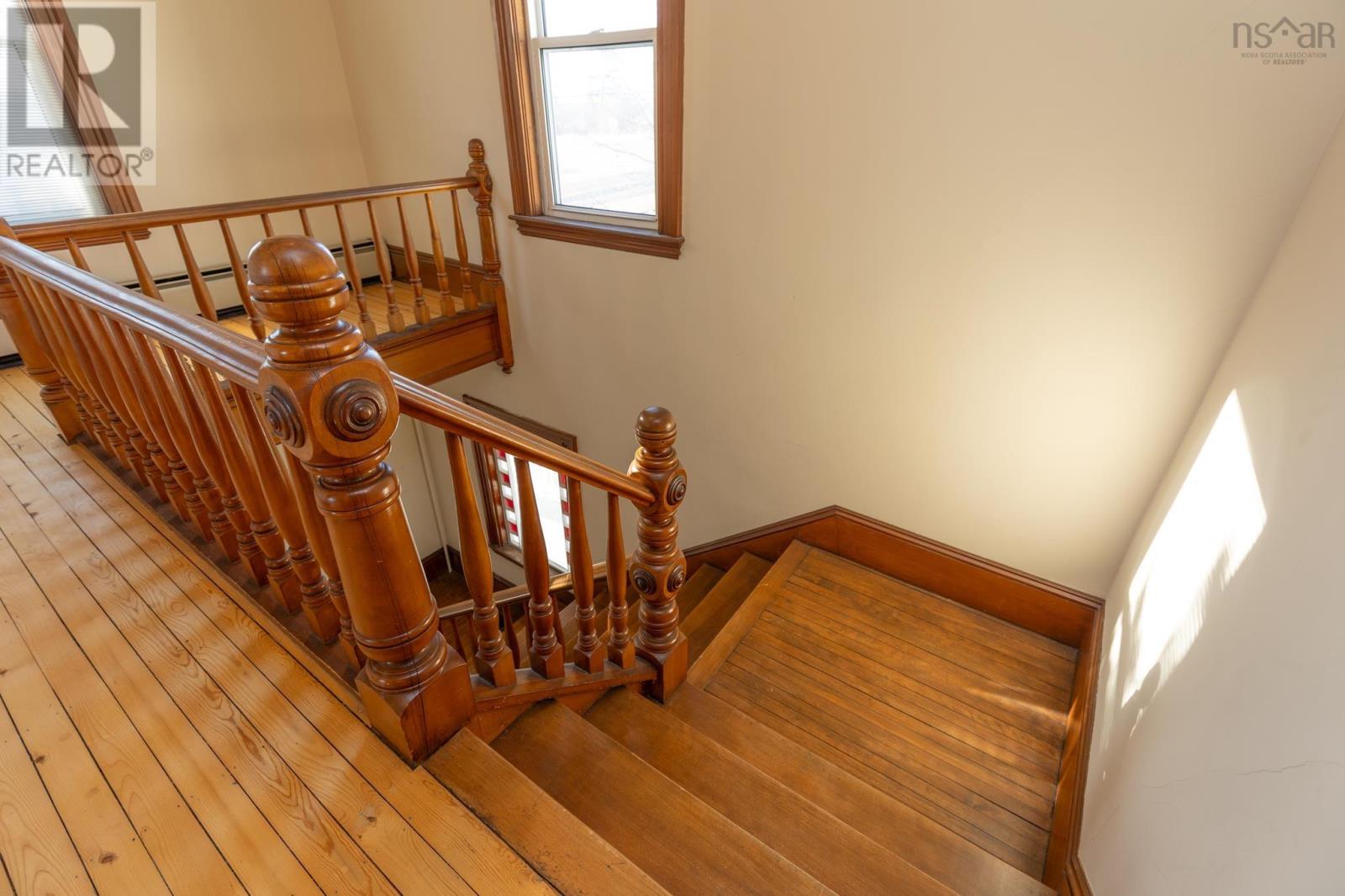 Property 26 of 38 of 1833 Highway 1