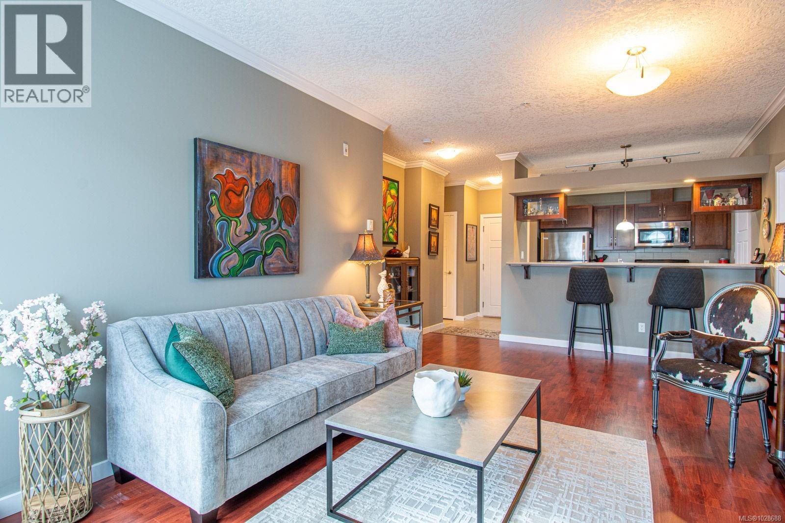 #209 7088 West Saanich Rd - 10