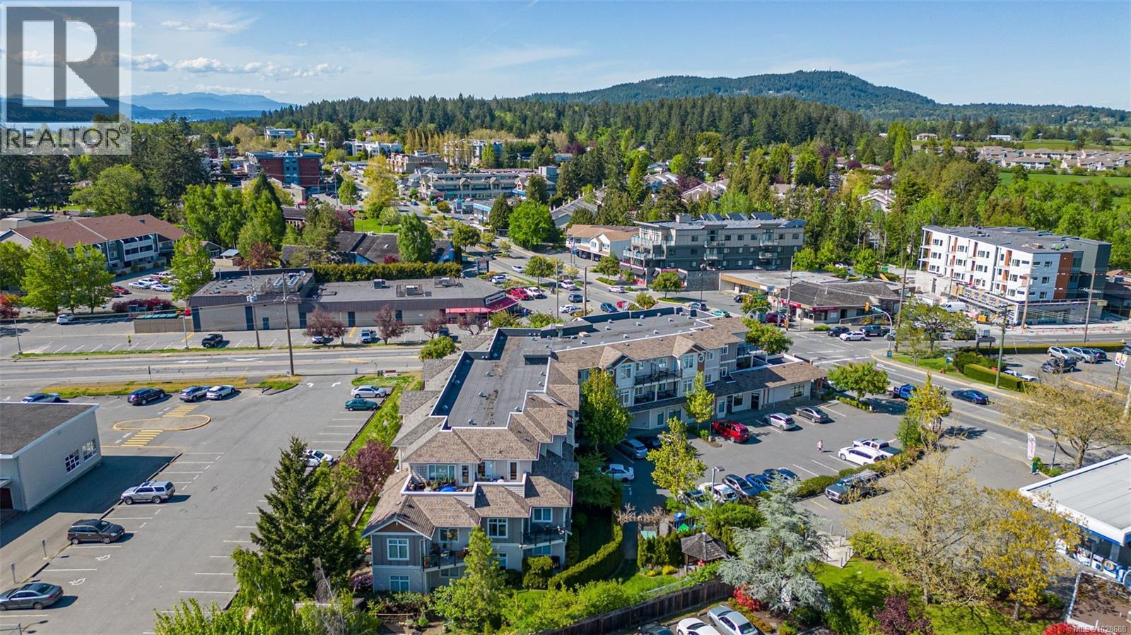 209 7088 West Saanich Road, Central Saanich