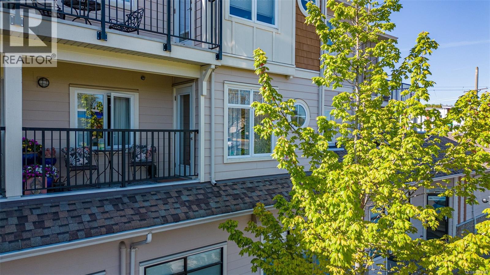 #209 7088 West Saanich Rd - 47