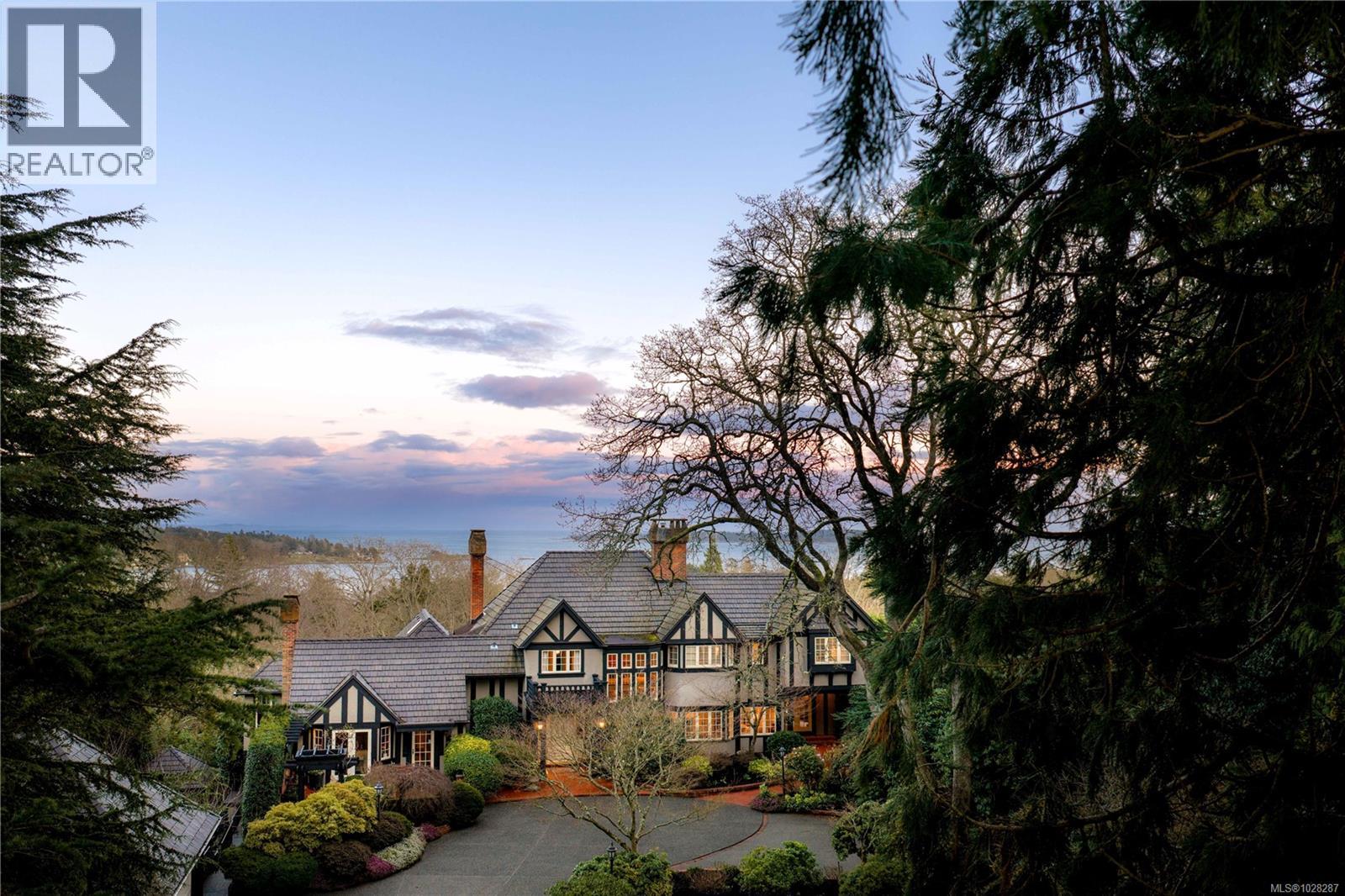  3475 Upper Terrace Road, Oak Bay