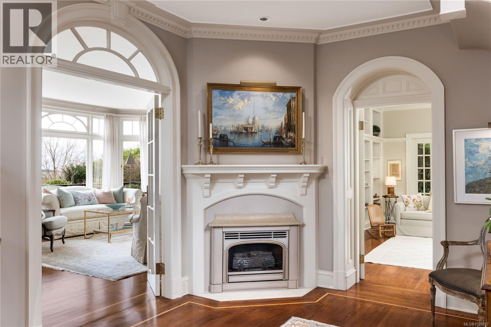 3475 UPPER TERRACE RD - 21