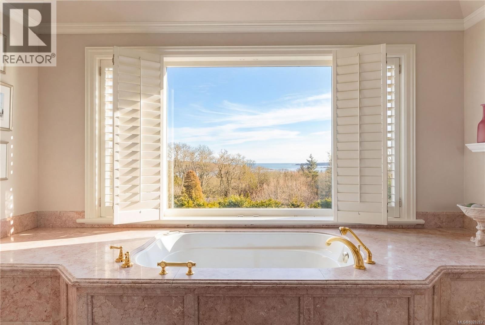 3475 UPPER TERRACE RD - 41