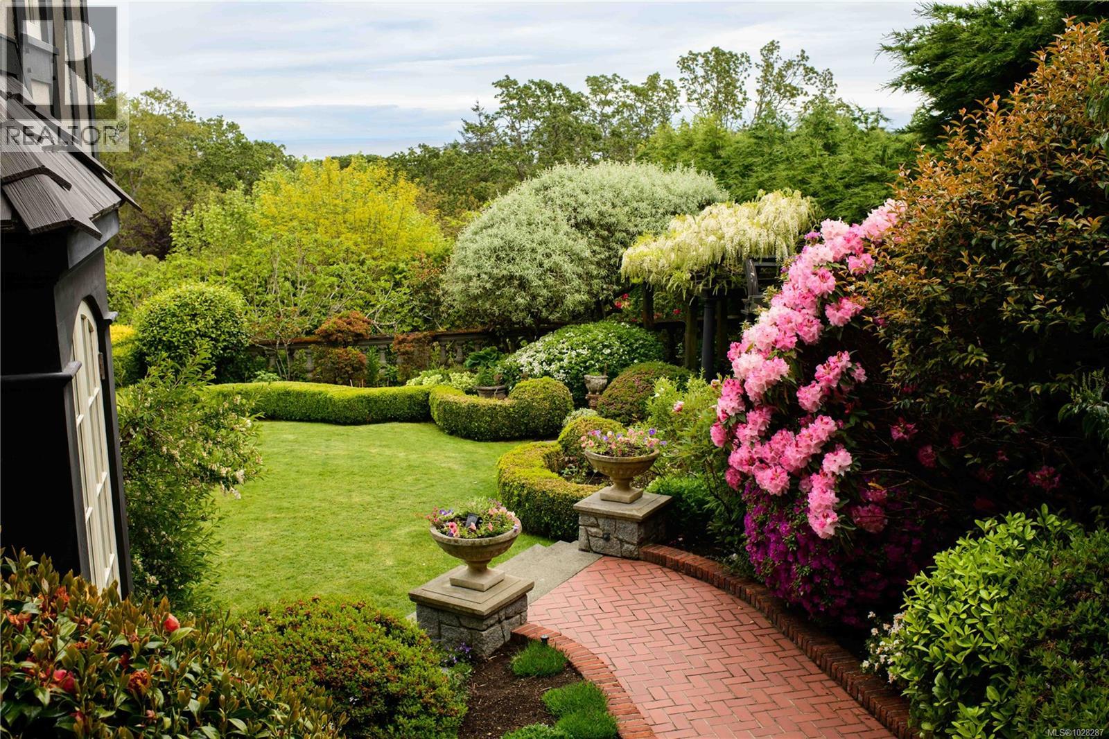 3475 UPPER TERRACE RD - 87