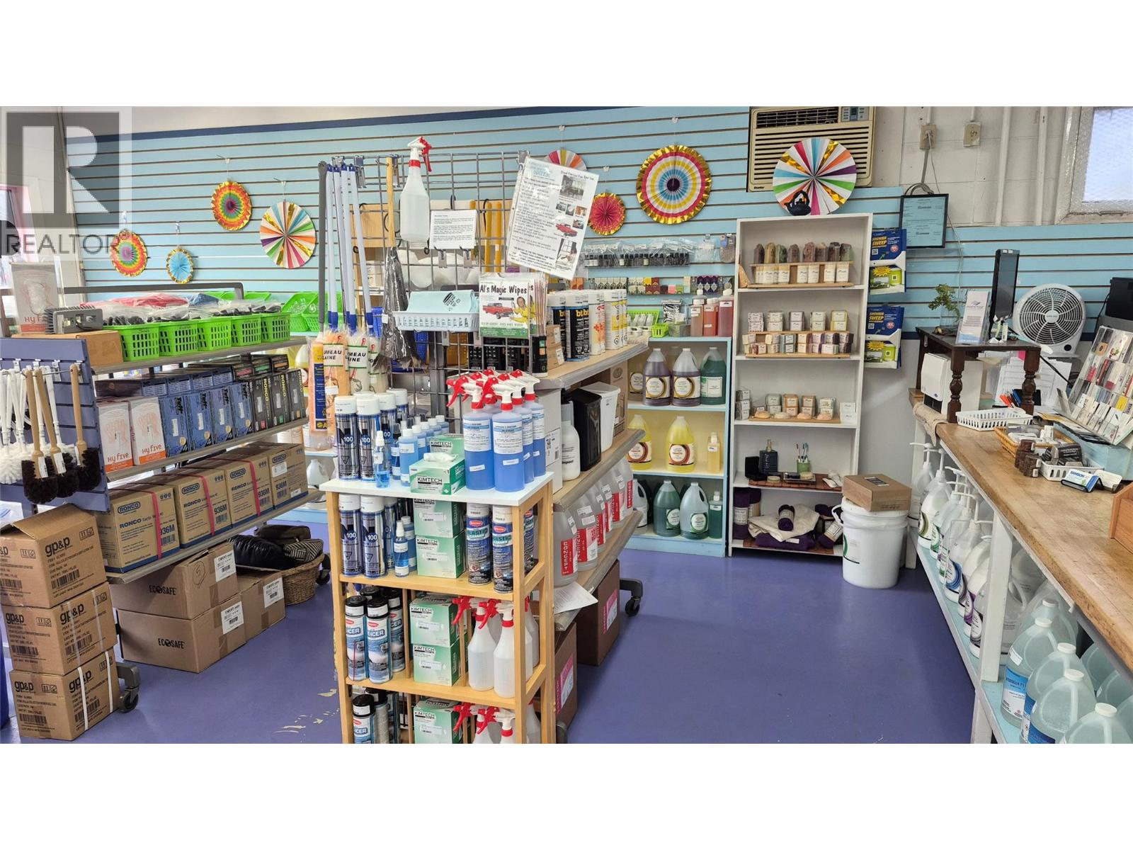  295 5 Street Southwest, Salmon Arm