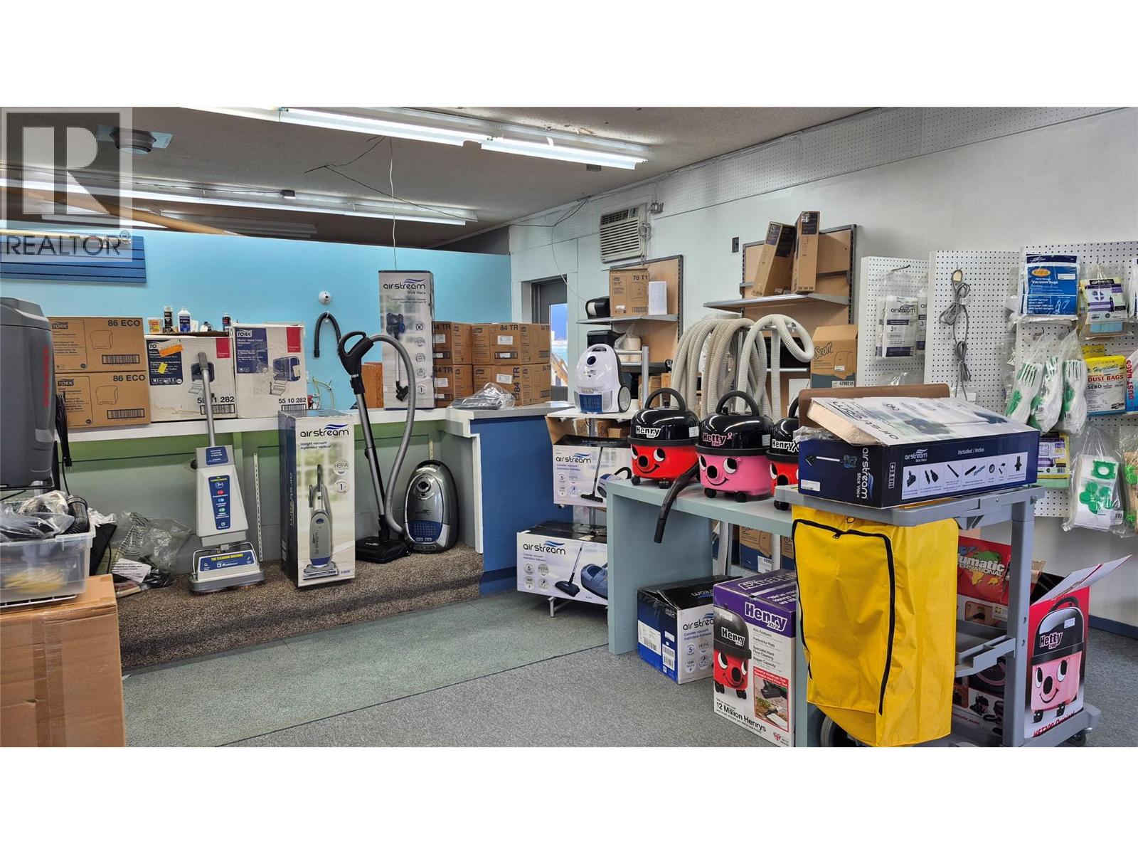  295 5 Street Southwest, Salmon Arm