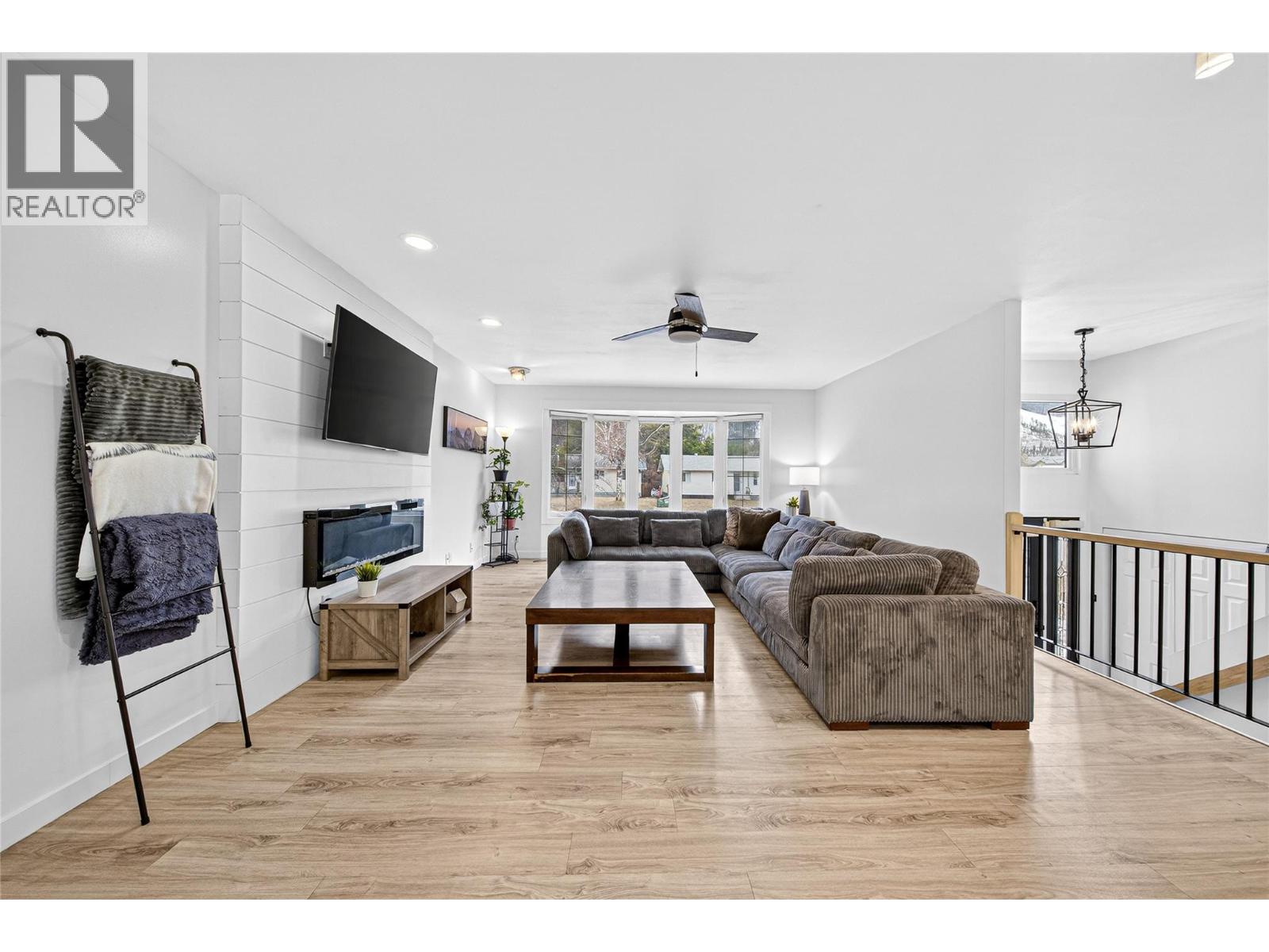 456 ENGELMANN SPRUCE Drive, Sparwood