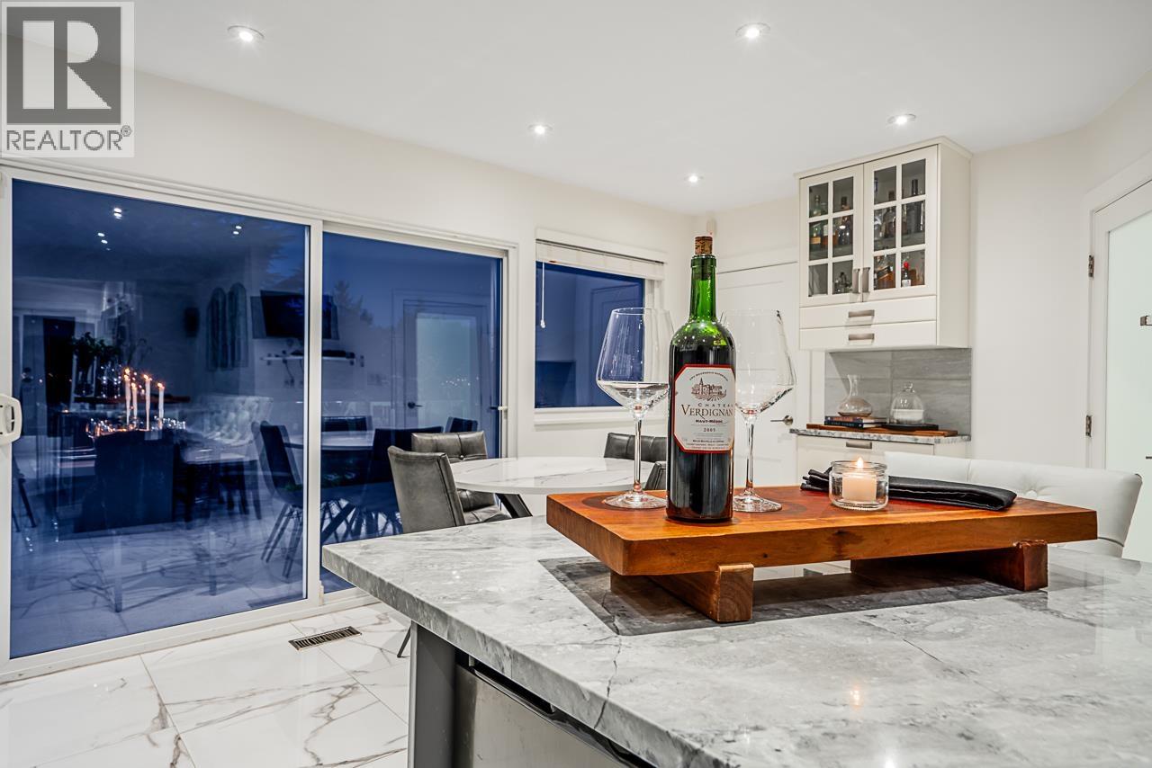 6446 MARINE DRIVE, Vancouver