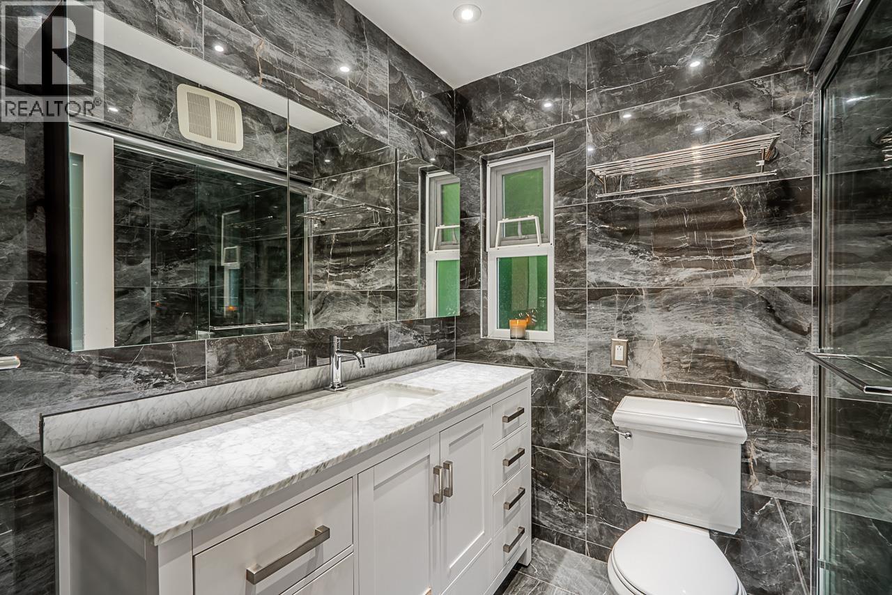 6446 MARINE DRIVE, Vancouver