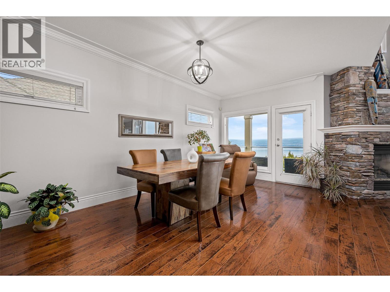 374 Quilchena Drive - 22