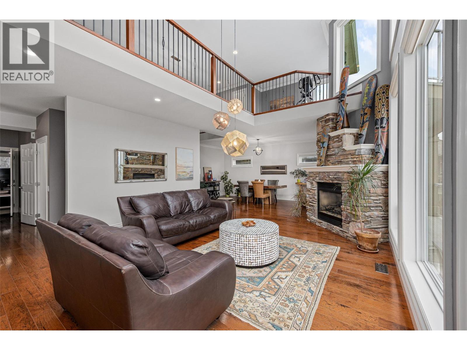 374 Quilchena Drive - 12