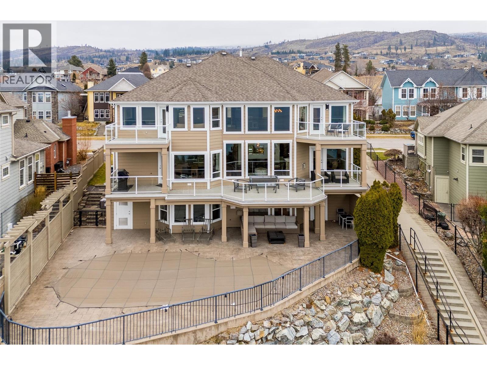 374 Quilchena Drive - 60