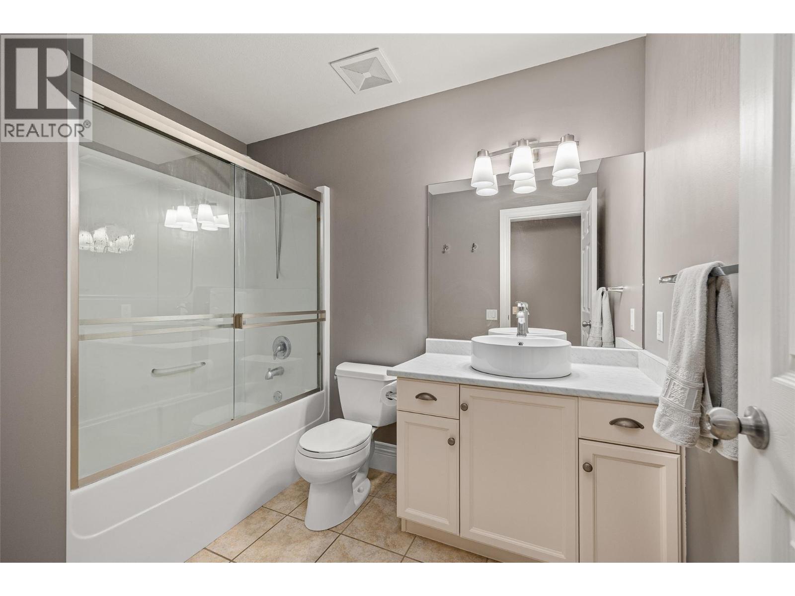 374 Quilchena Drive - 43