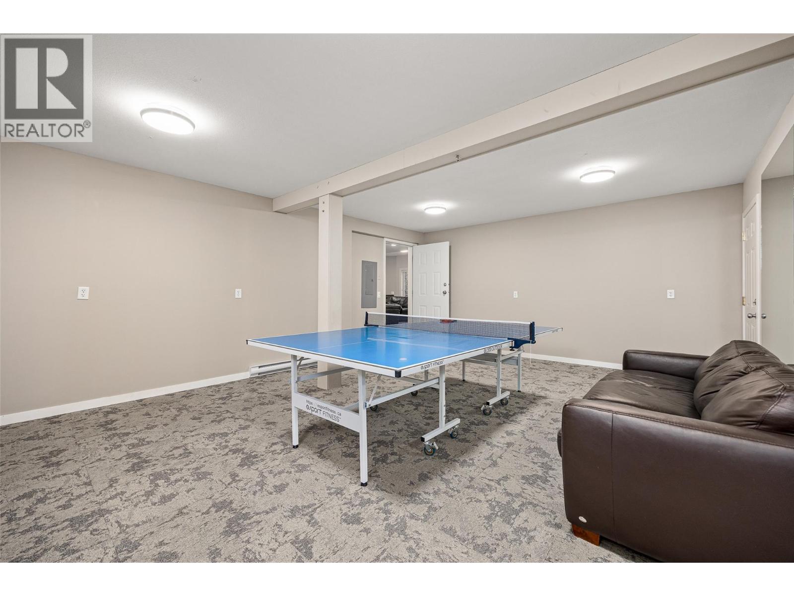 374 Quilchena Drive - 49