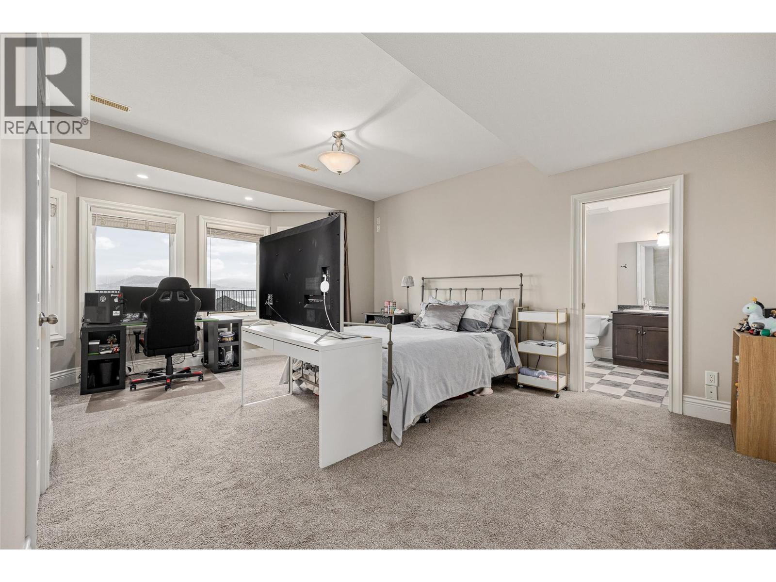  374 Quilchena Drive, Kelowna