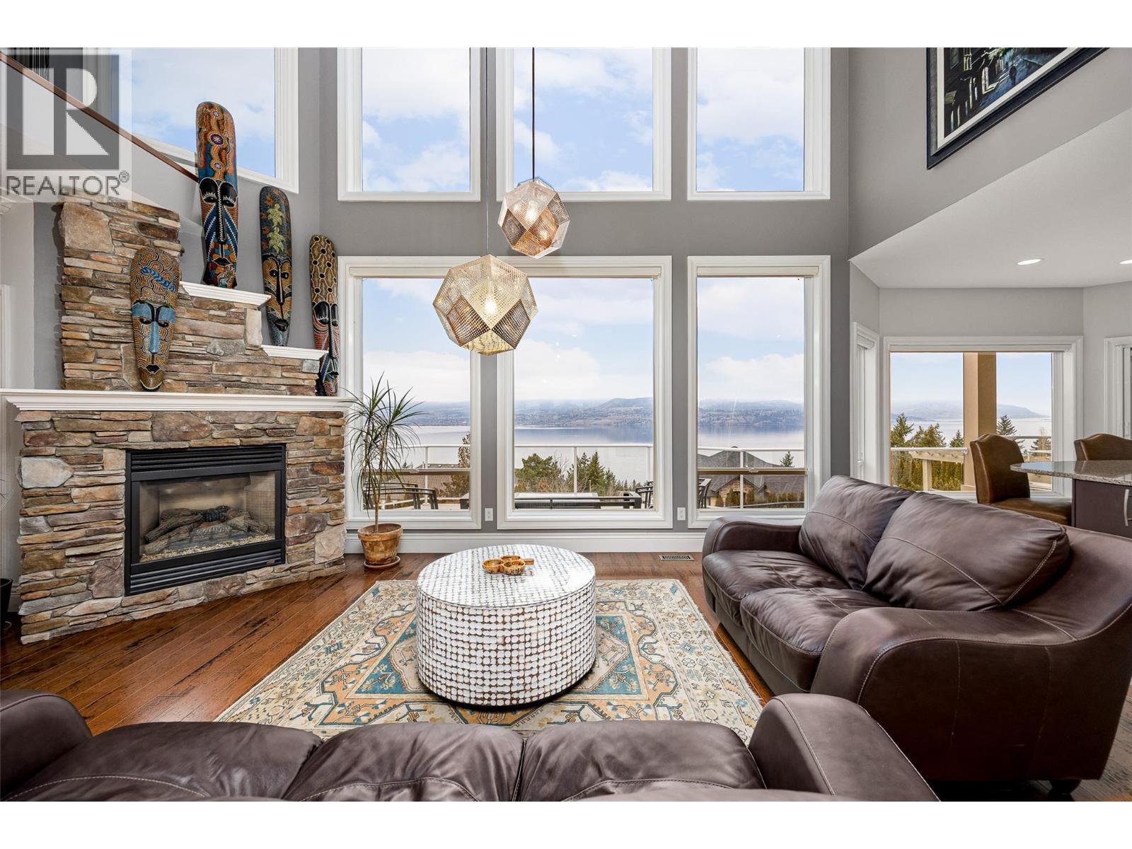 374 Quilchena Drive - 10