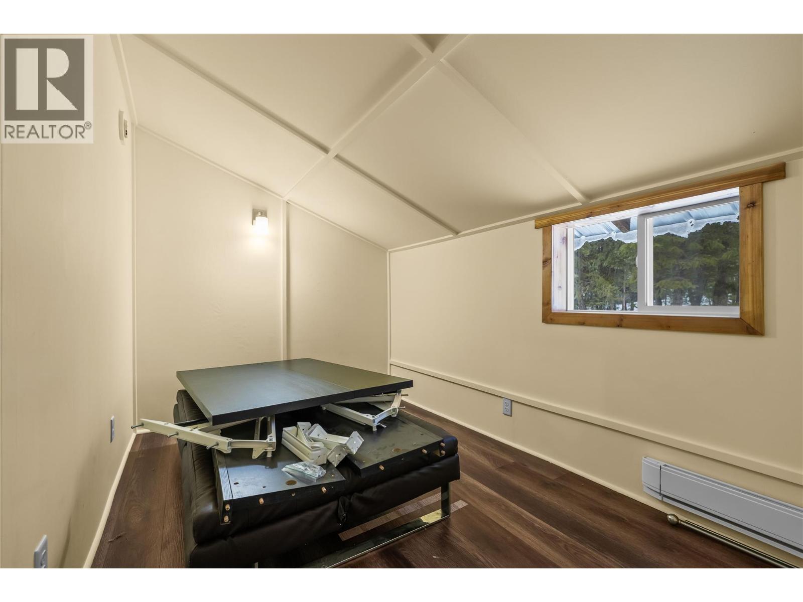 30 Boulder Road - 34
