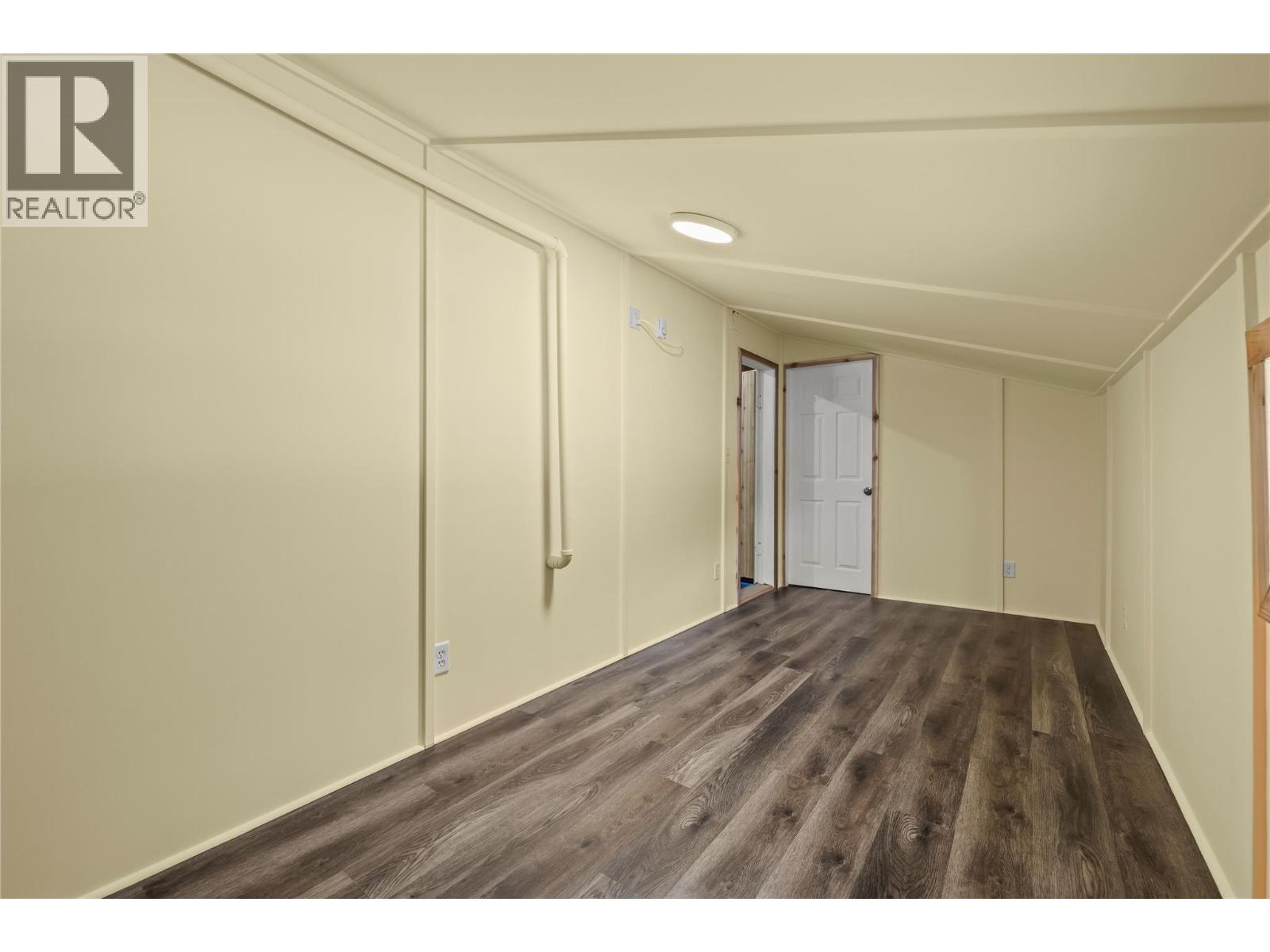 30 Boulder Road - 31