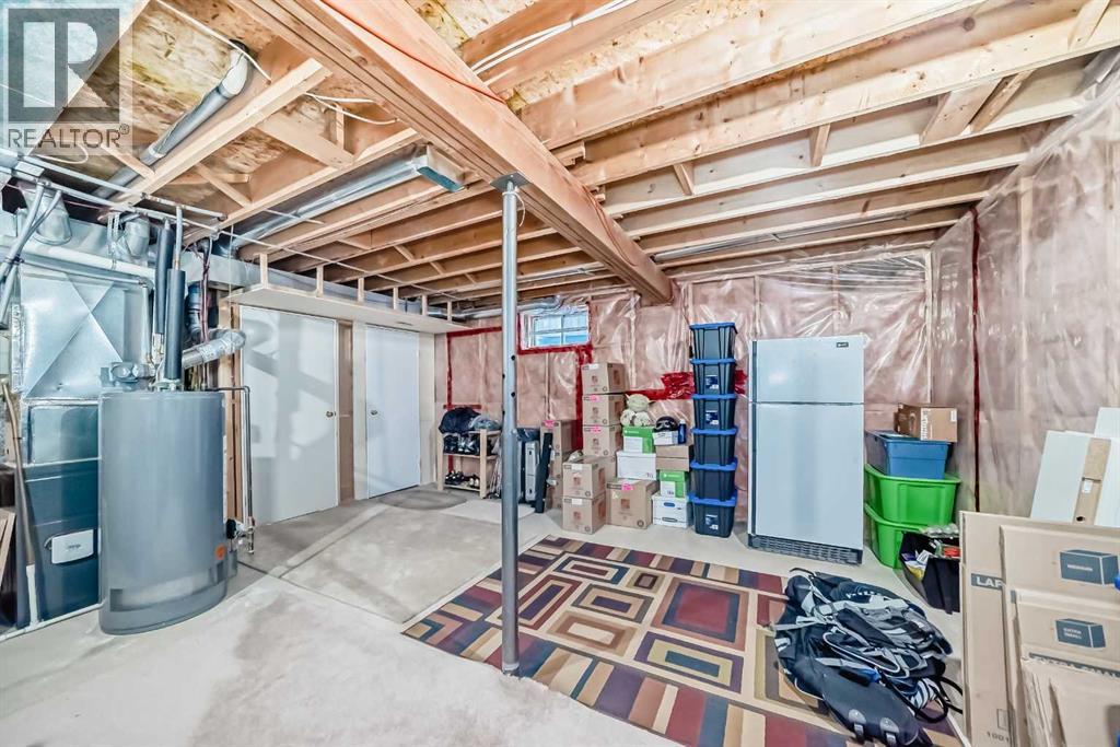 Single Family House 4 Level for Sale in  Martinwood Place NE Martindale Calgary 