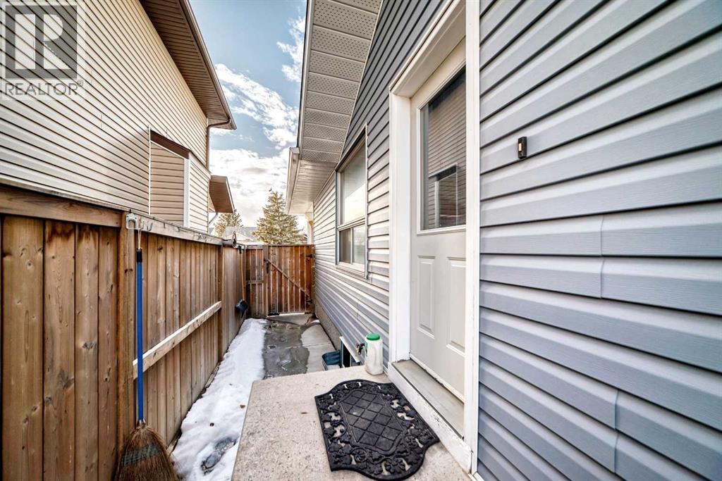 Single Family House 4 Level for Sale in  Martinwood Place NE Martindale Calgary 