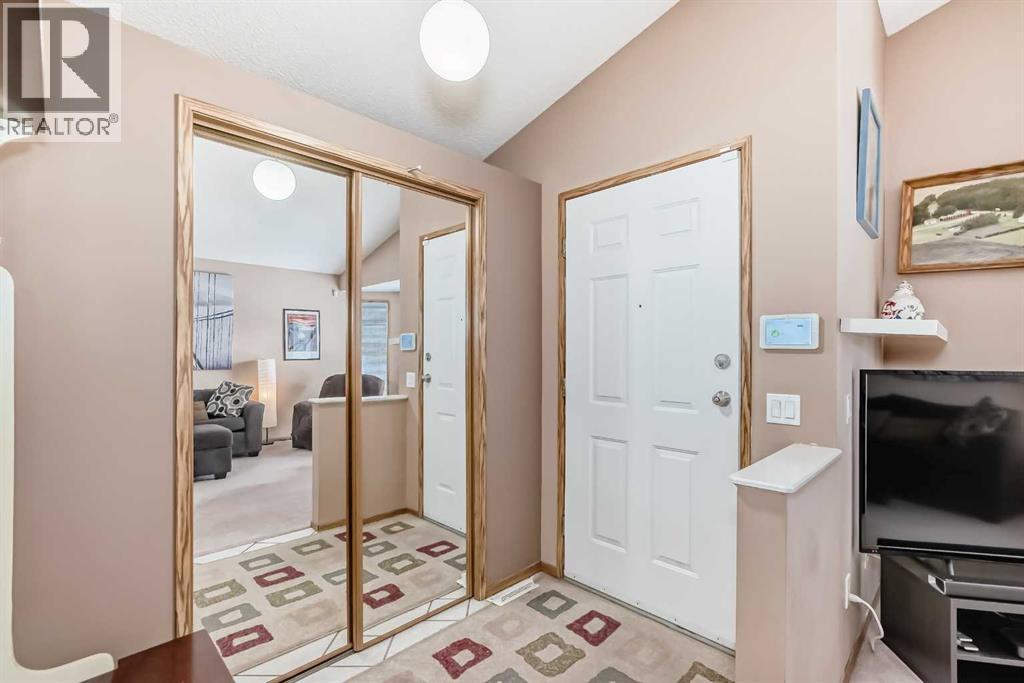 Single Family House 4 Level for Sale in  Martinwood Place NE Martindale Calgary 