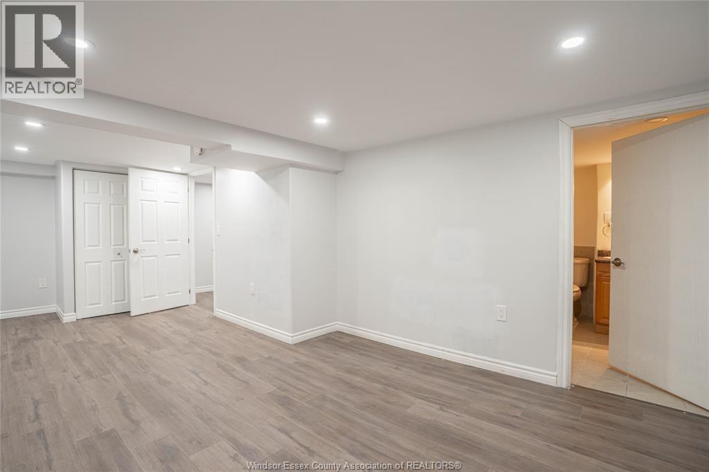 3455 RANDOLPH AVENUE - 23
