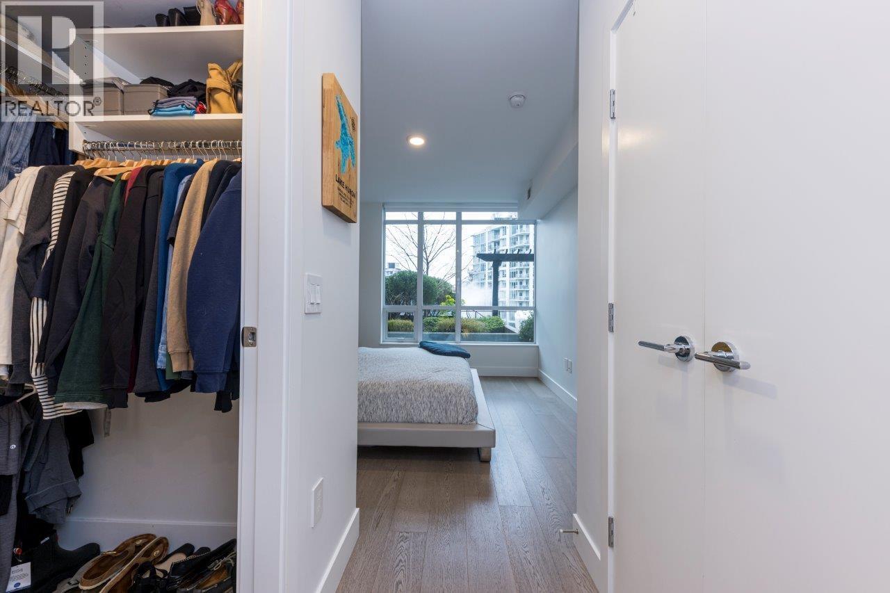 206 177 W 3RD STREET, North Vancouver