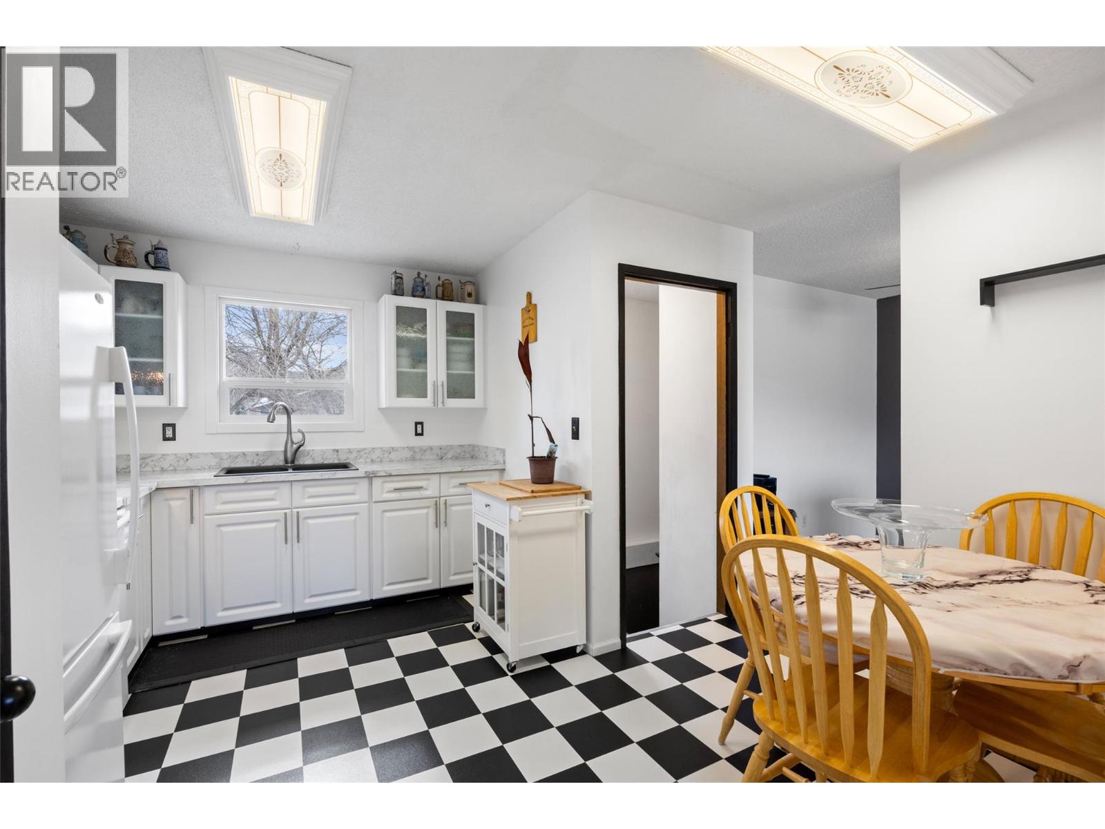 1185 Highridge Drive, Kamloops