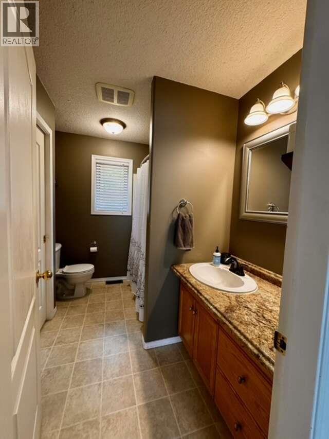 2095 Pass Creek Road, Castlegar