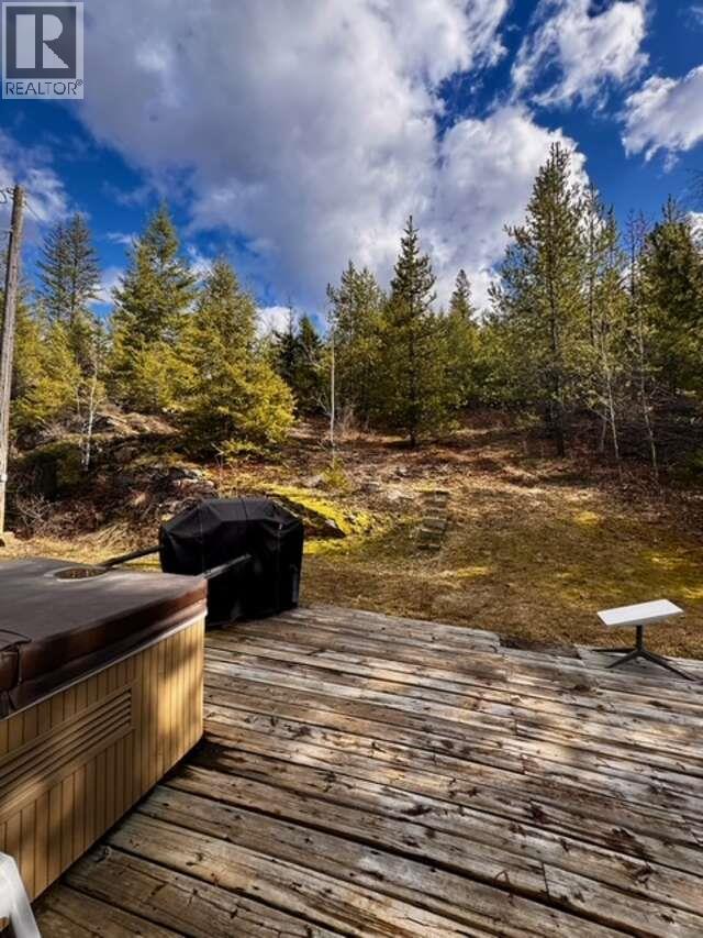 2095 Pass Creek Road, Castlegar