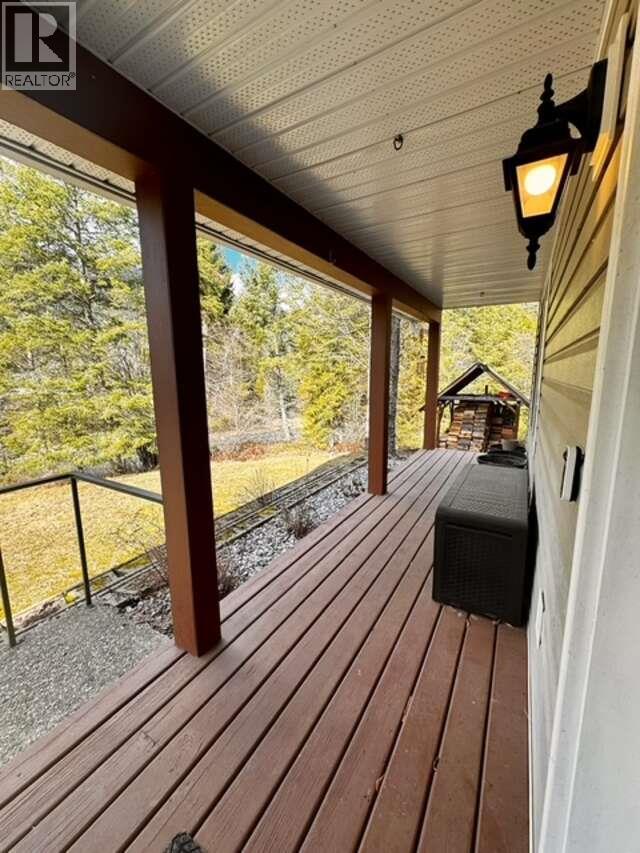 2095 Pass Creek Road, Castlegar