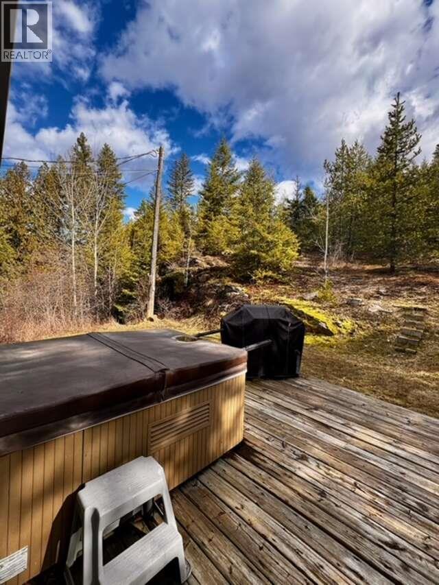 2095 Pass Creek Road, Castlegar