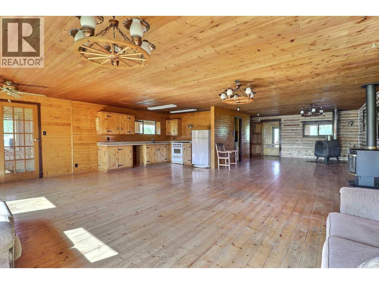 DL 1109 ATLIN ROAD - 22