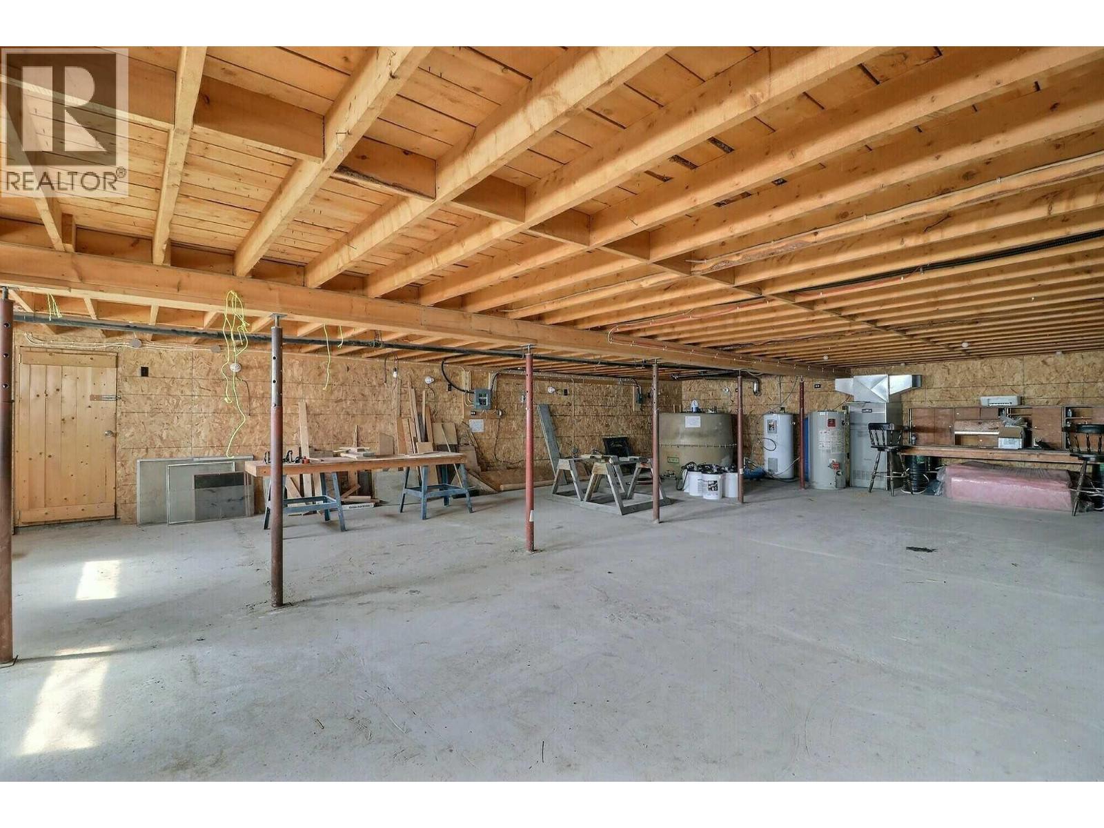 DL 1109 ATLIN ROAD - 37