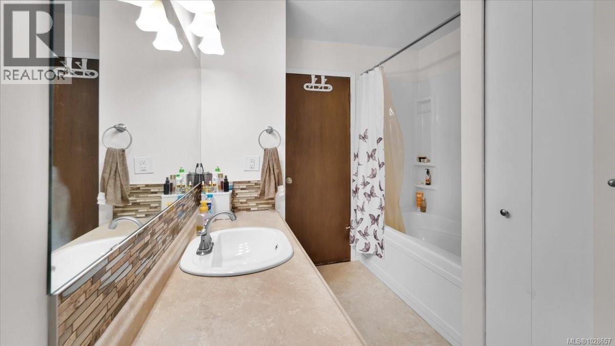 2348 FRENCH RD N - 50