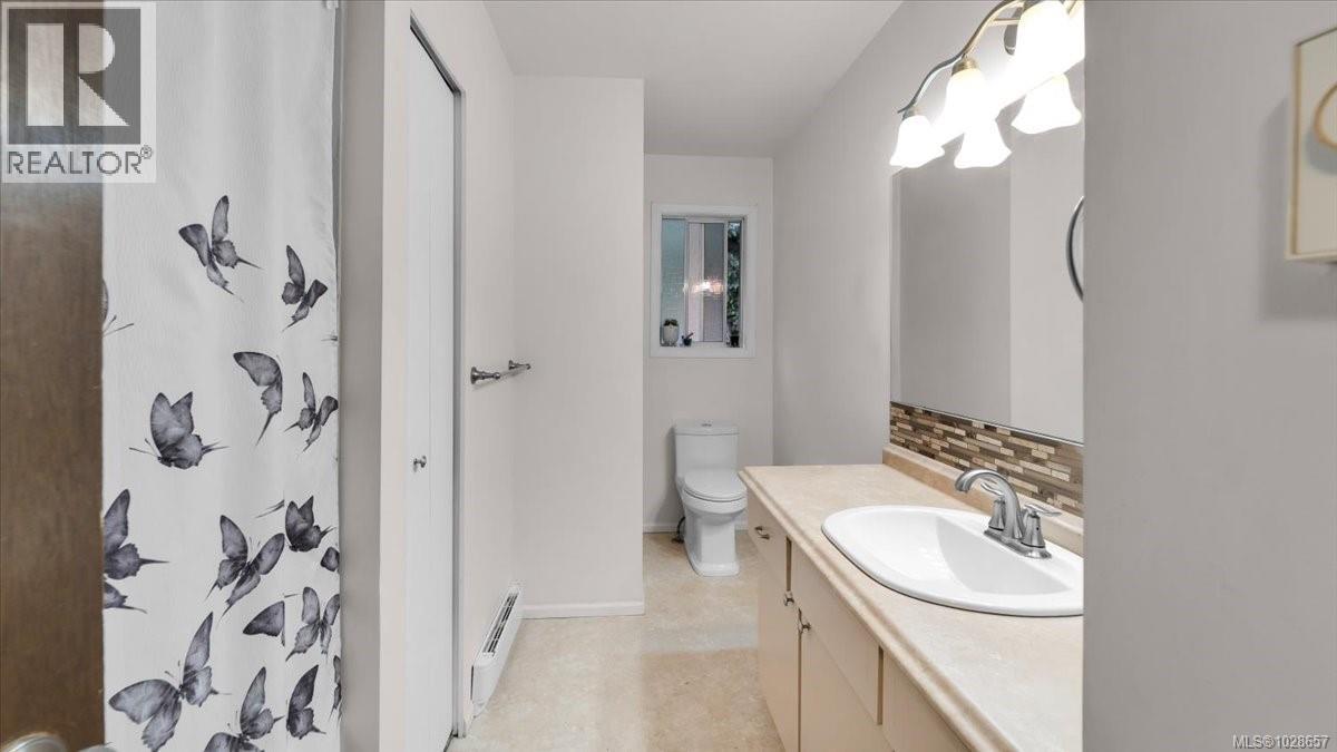 2348 FRENCH RD N - 51