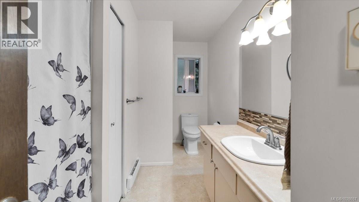 2348 FRENCH RD N - 52