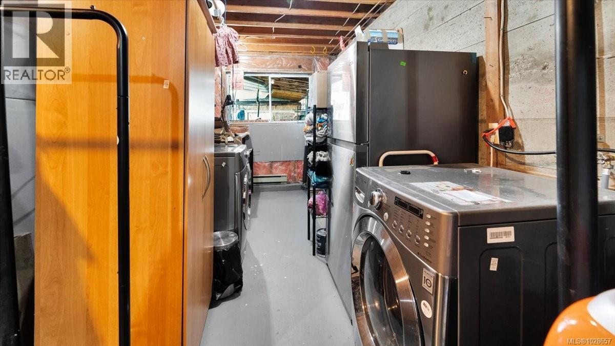 2348 FRENCH RD N - 68