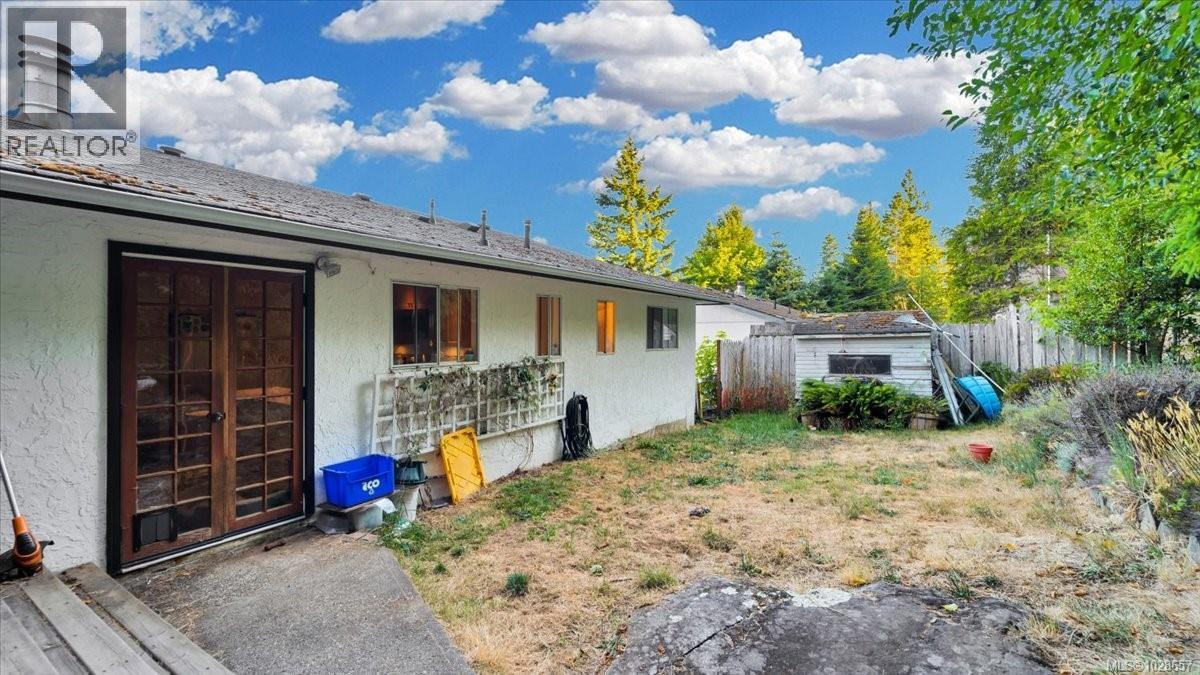 2348 FRENCH RD N - 79