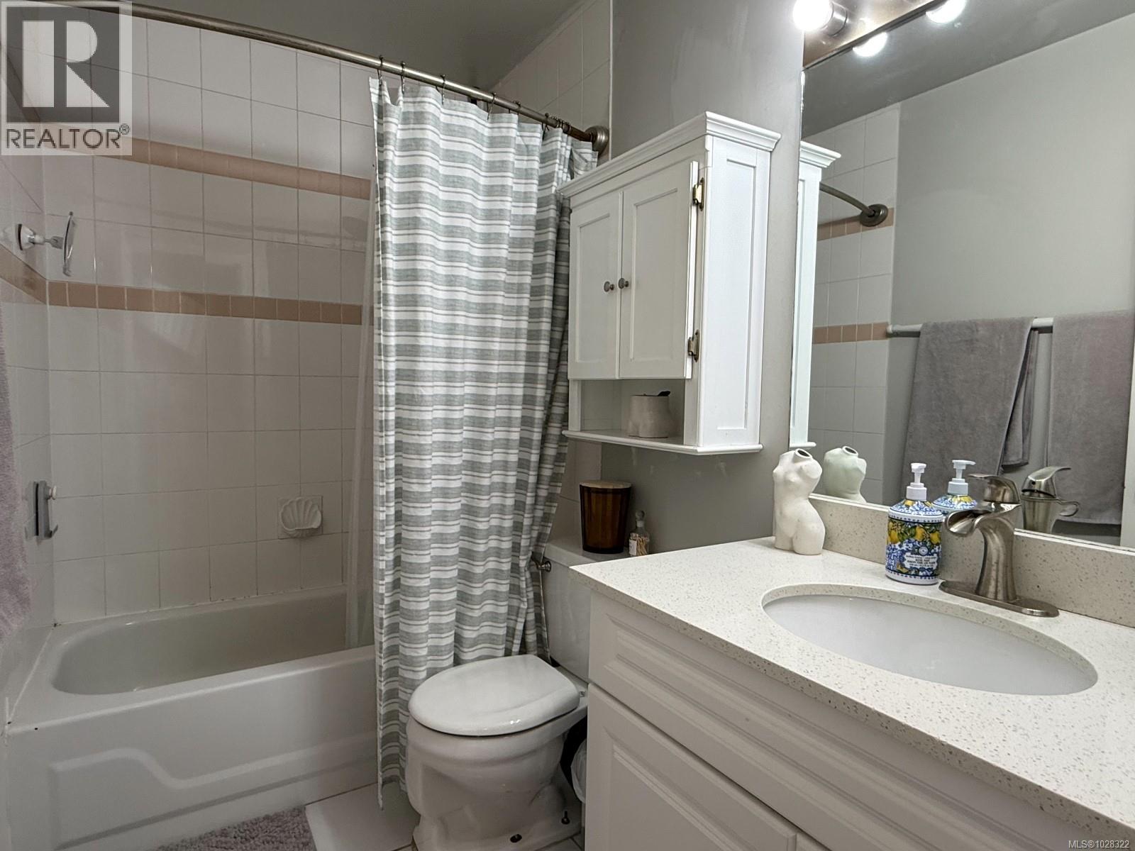 #212 991 CLOVERDALE AVE - 20