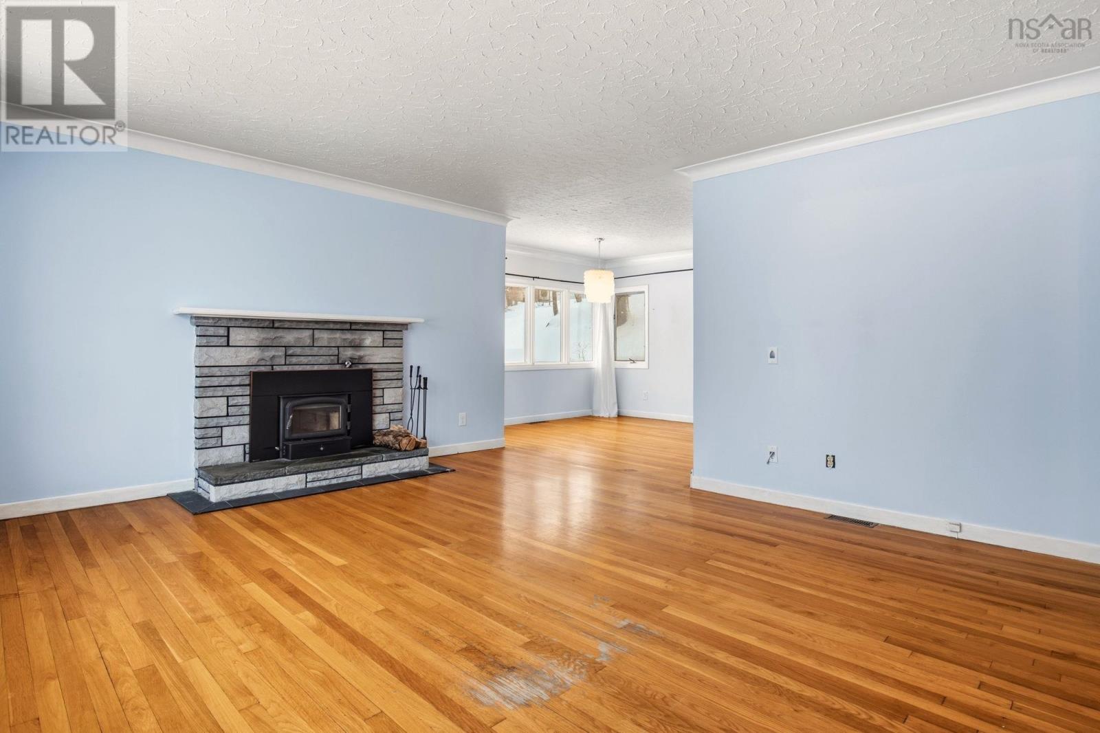 Property 5 of 33 of 146 High Street