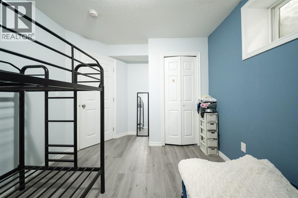 180 Grosbeak Way, Fort McMurray