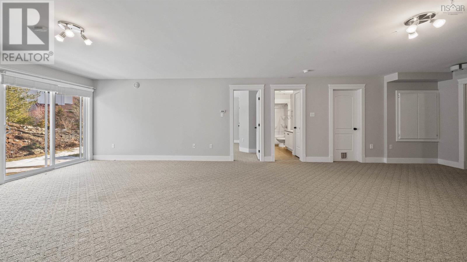 Property 28 of 38 of 11 Kirkwood Court