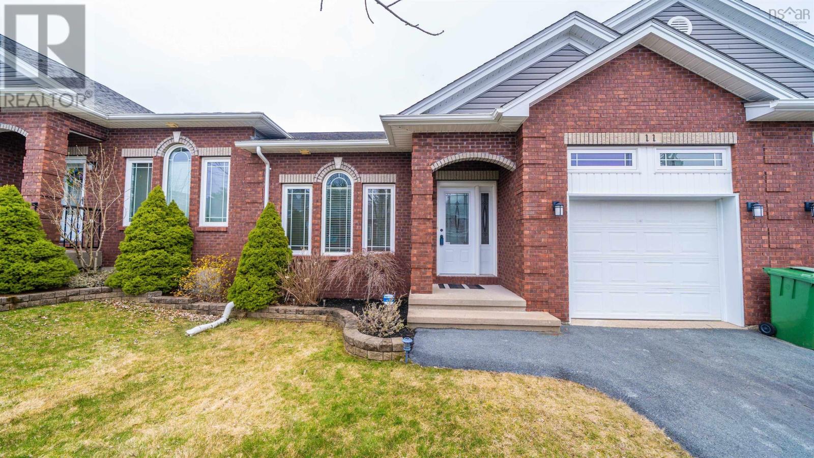 Property photo of 11 Kirkwood Court