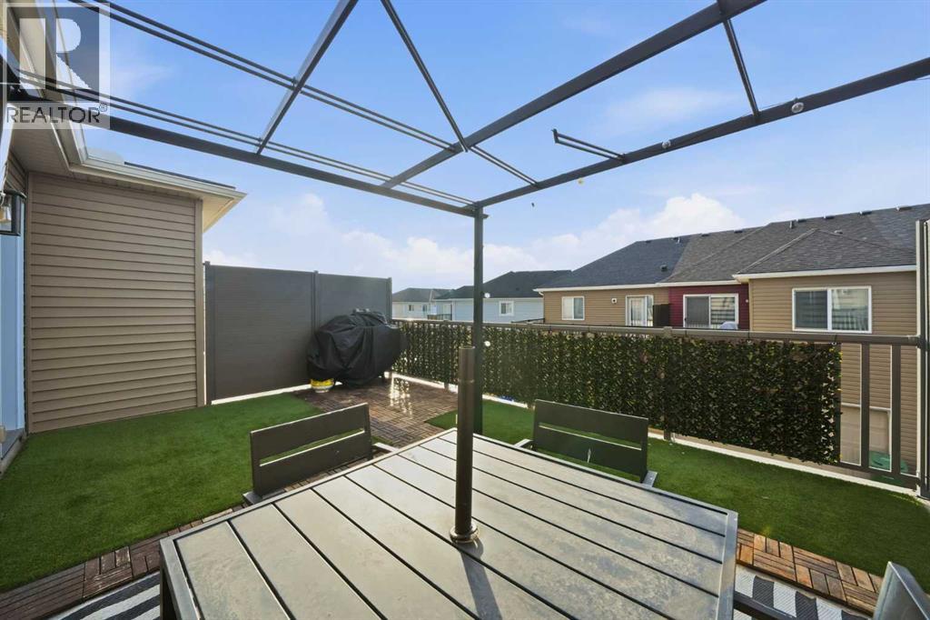 Single Family House for Sale in  cityscape Gate Cityscape Calgary 