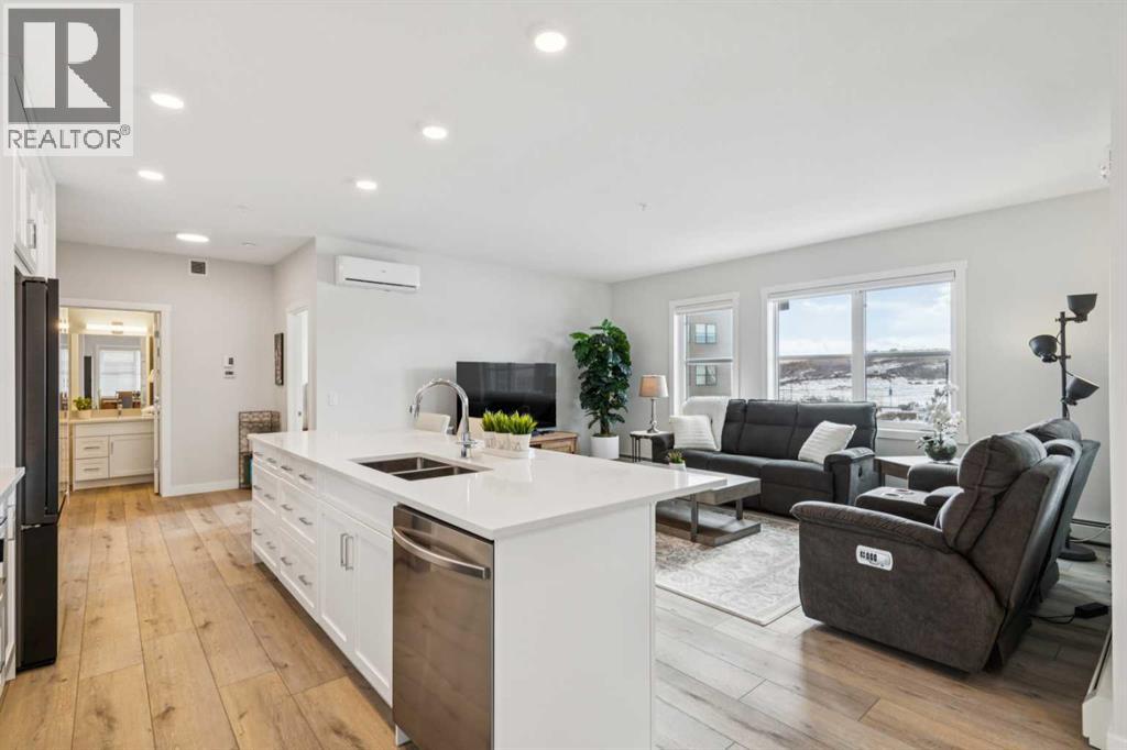 Single Family House for Sale in   Wolf Hollow Crescent SE Wolf Willow Calgary 